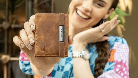 Marseille Mirror Wallet