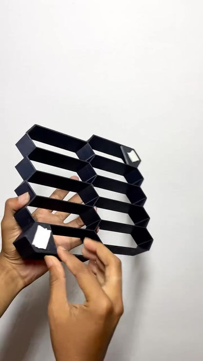 Wall mounted shelf for die cast cars
