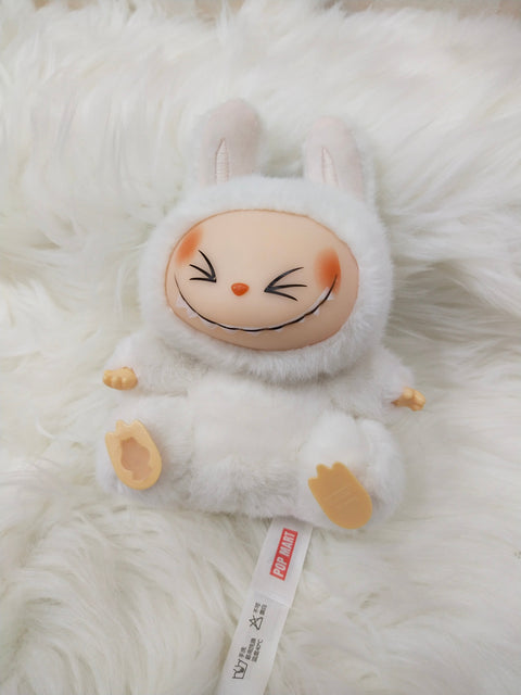 LABUBU COLLECTIBLES PLUSH DOLL KEYCHAIN