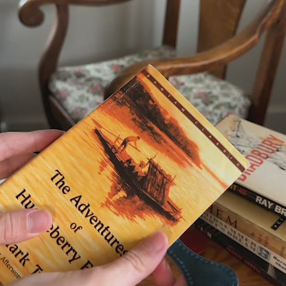 Magnetic Leather Bookmark